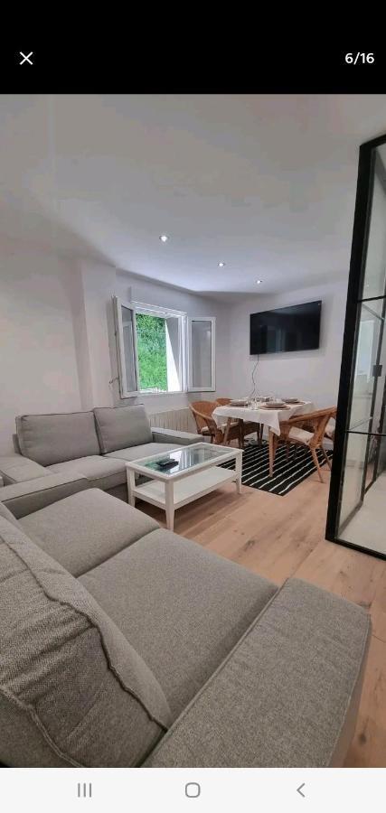 Appartement Easo *